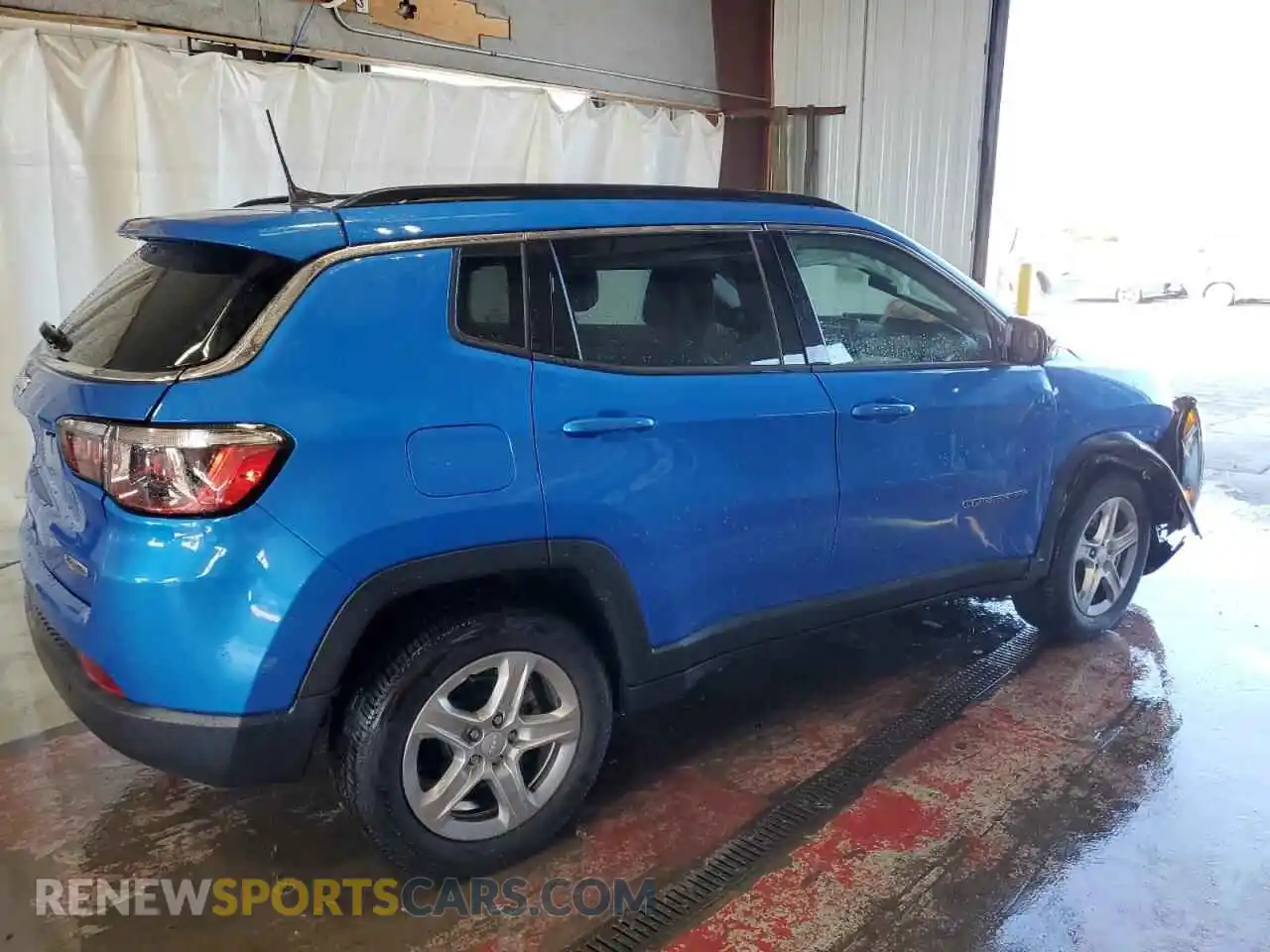 3 Photograph of a damaged car 3C4NJDBN5PT531047 JEEP COMPASS 2023