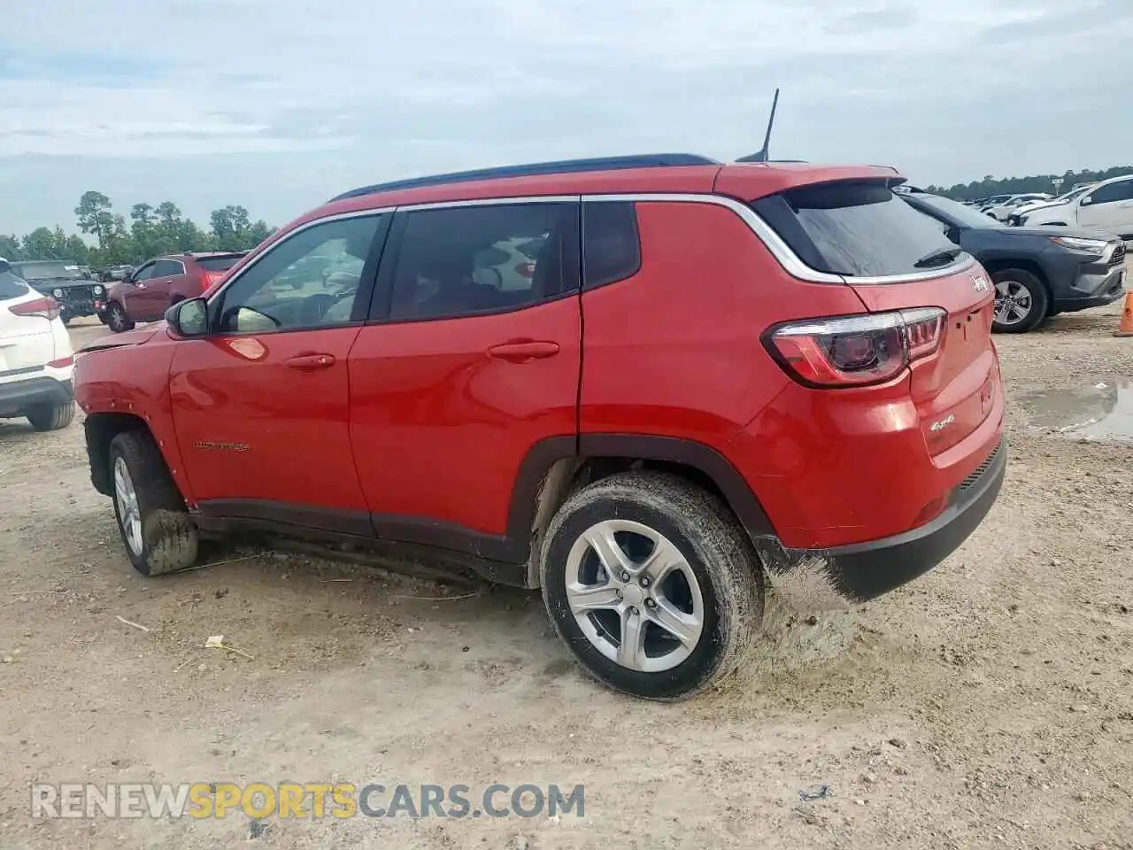 2 Photograph of a damaged car 3C4NJDBN5PT535292 JEEP COMPASS 2023