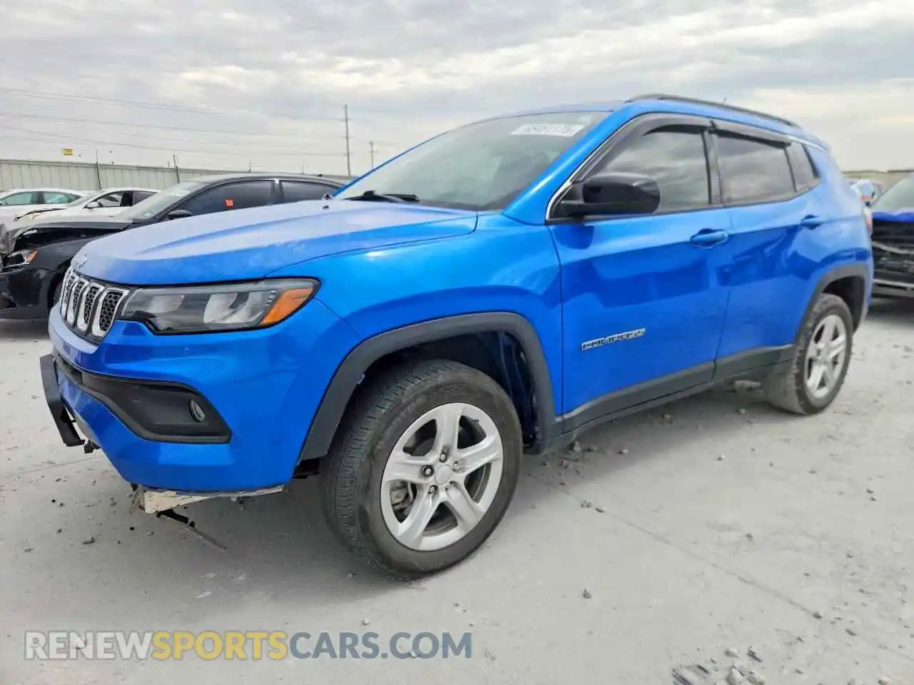 1 Photograph of a damaged car 3C4NJDBN5PT536829 JEEP COMPASS 2023