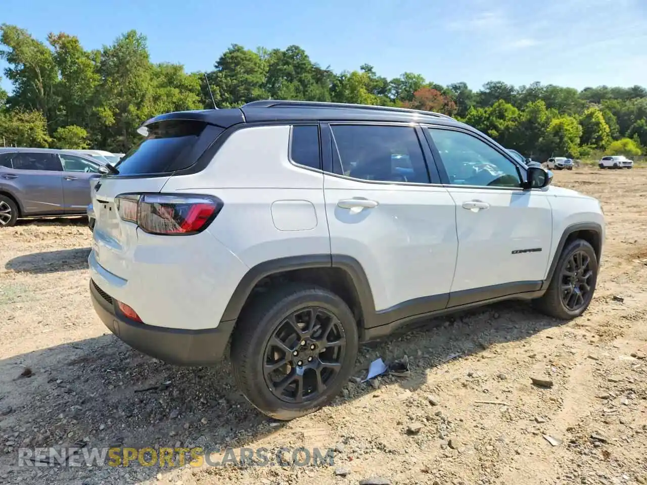 3 Photograph of a damaged car 3C4NJDBN5PT539973 JEEP COMPASS 2023