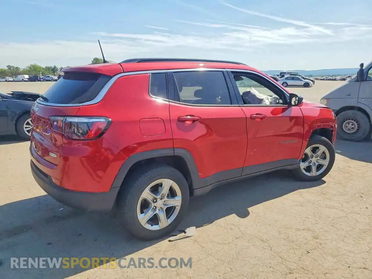3 fotografías del automóvil dañado 3C4NJDBN6PT515648 JEEP COMPASS 2023