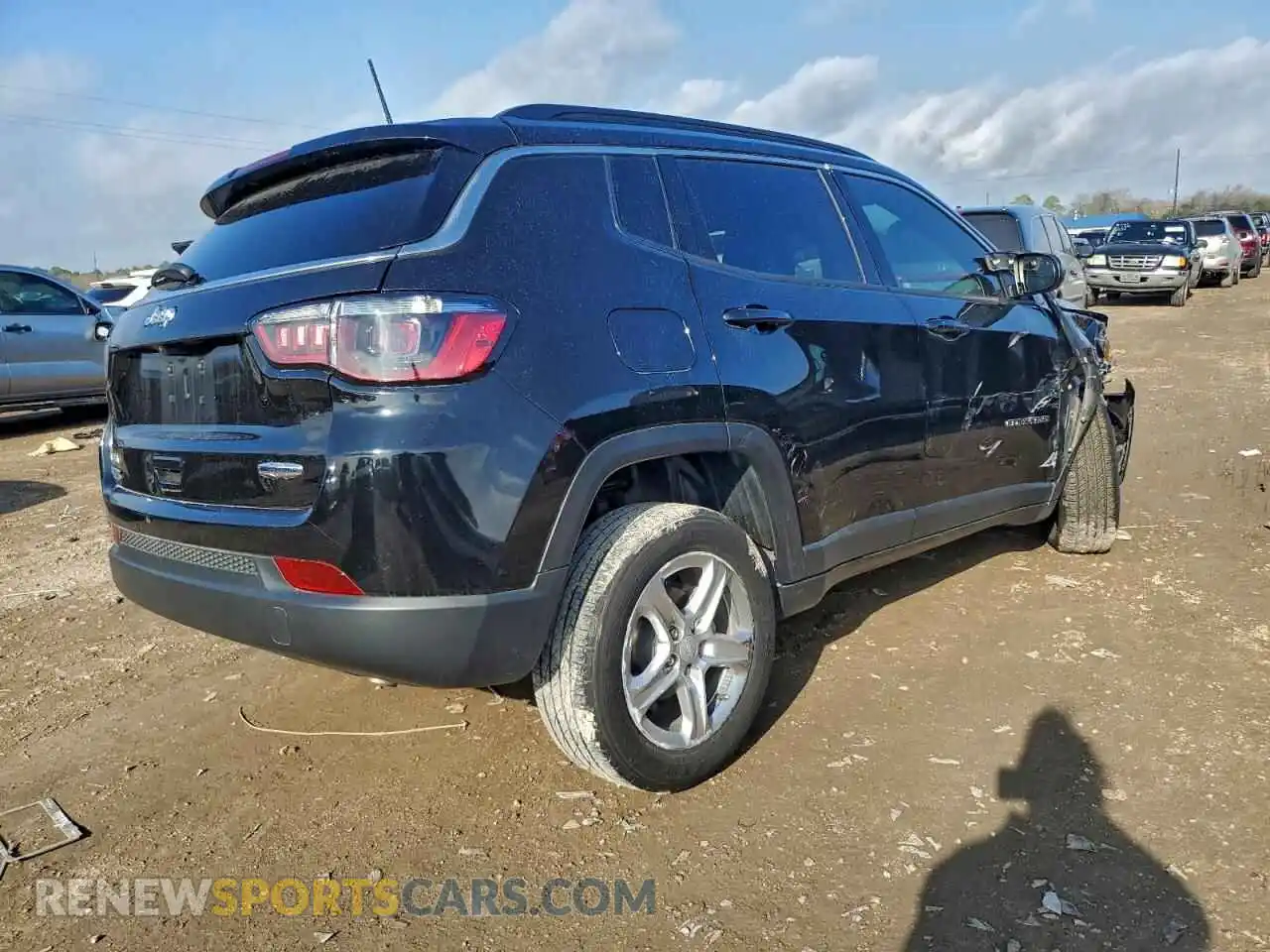 3 Photograph of a damaged car 3C4NJDBN6PT536838 JEEP COMPASS 2023