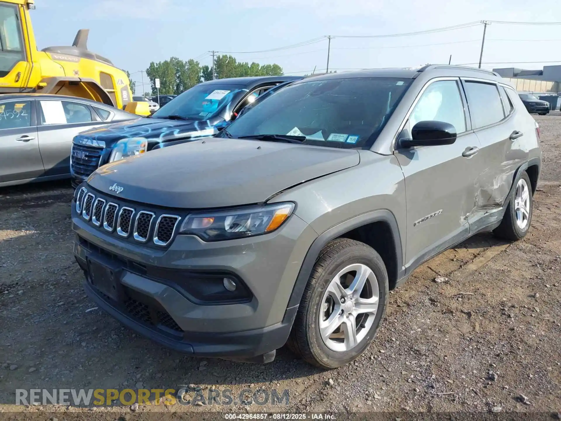 2 Photograph of a damaged car 3C4NJDBN7PT520731 JEEP COMPASS 2023