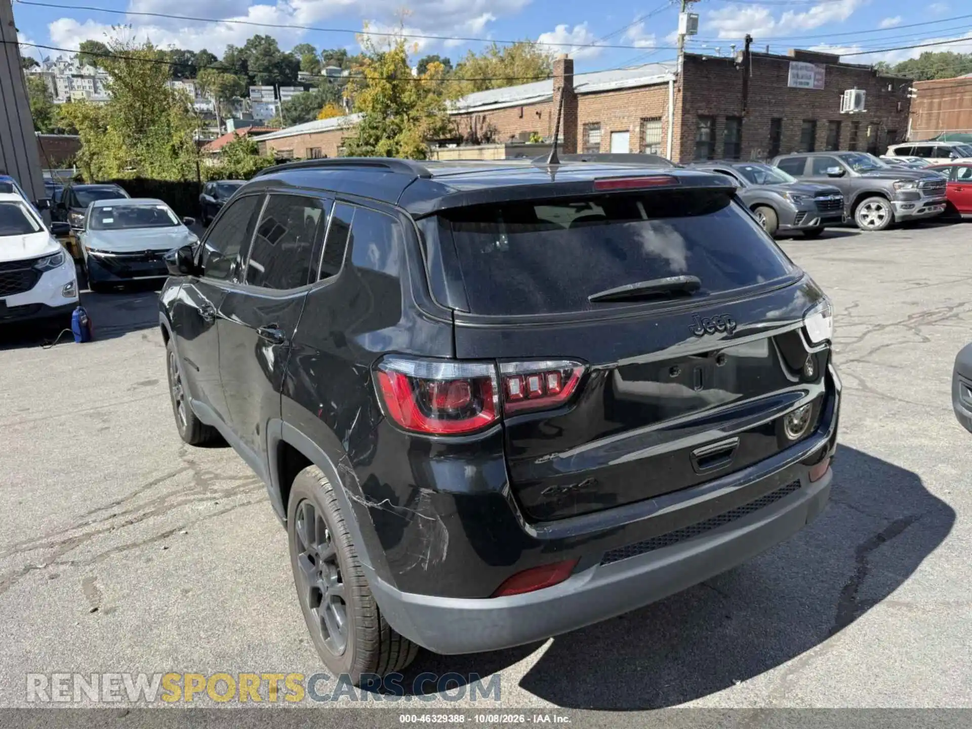 3 Photograph of a damaged car 3C4NJDBN7PT529932 JEEP COMPASS 2023