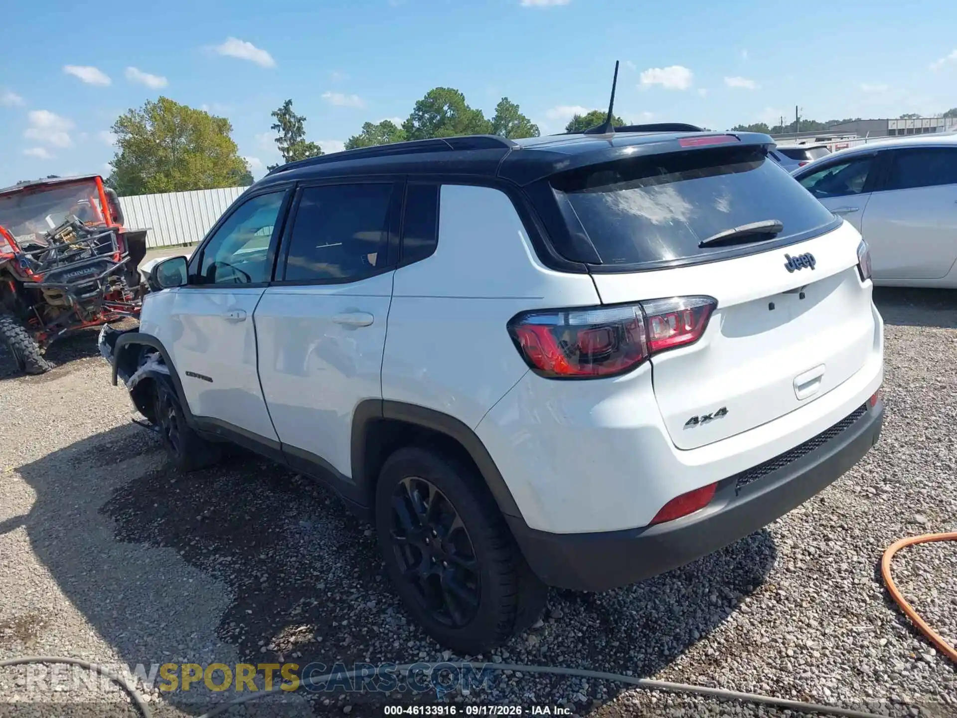 3 Фотография поврежденного автомобиля 3C4NJDBN7PT530529 JEEP COMPASS 2023