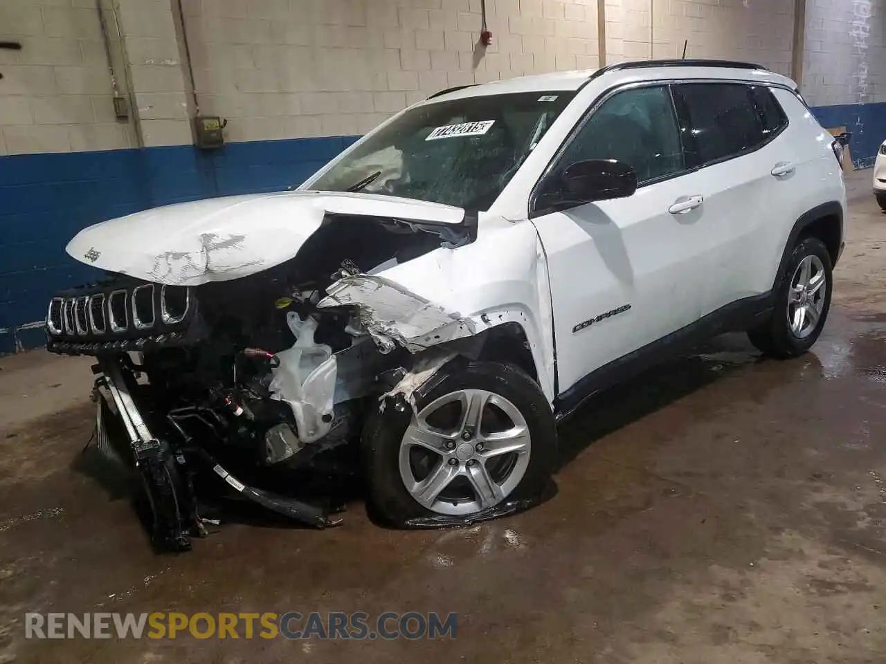1 Photograph of a damaged car 3C4NJDBN7PT553096 JEEP COMPASS 2023
