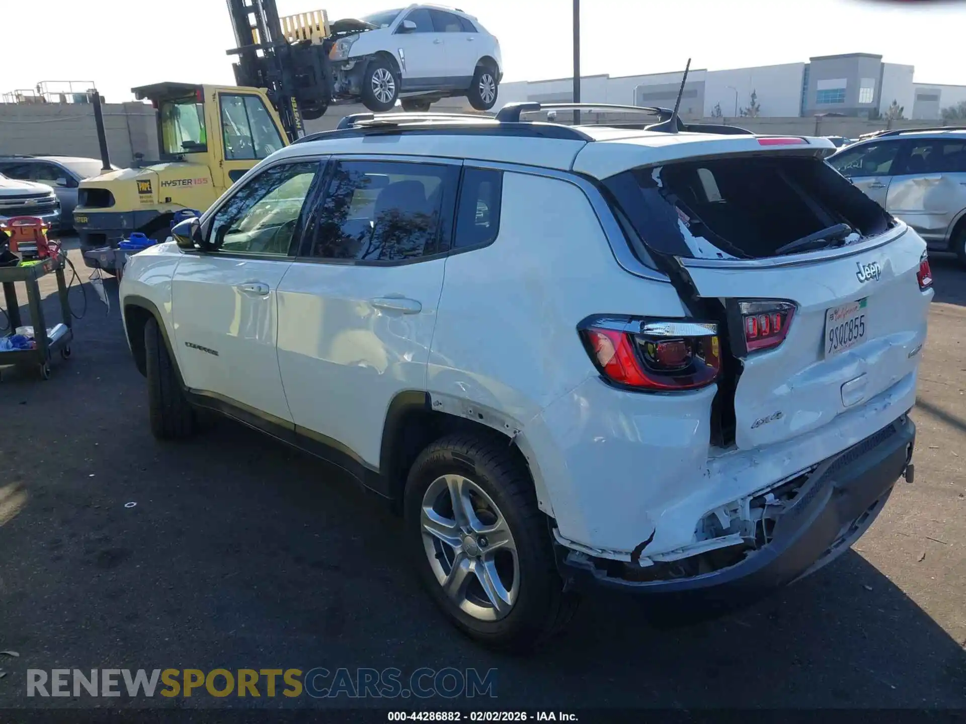 3 Photograph of a damaged car 3C4NJDBN7PT553115 JEEP COMPASS 2023