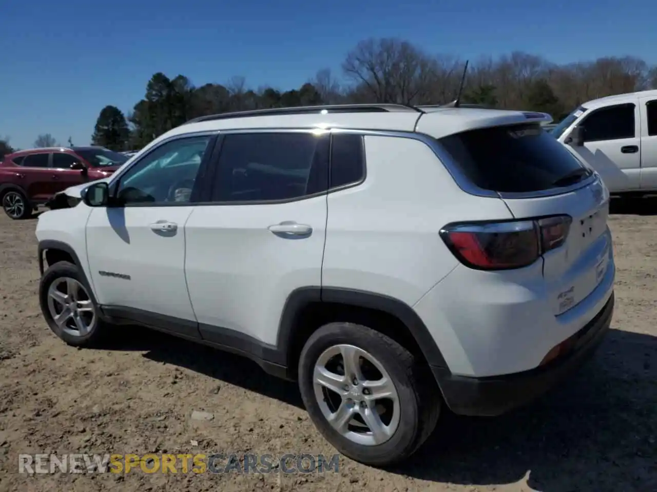 2 Photograph of a damaged car 3C4NJDBN8PT540924 JEEP COMPASS 2023