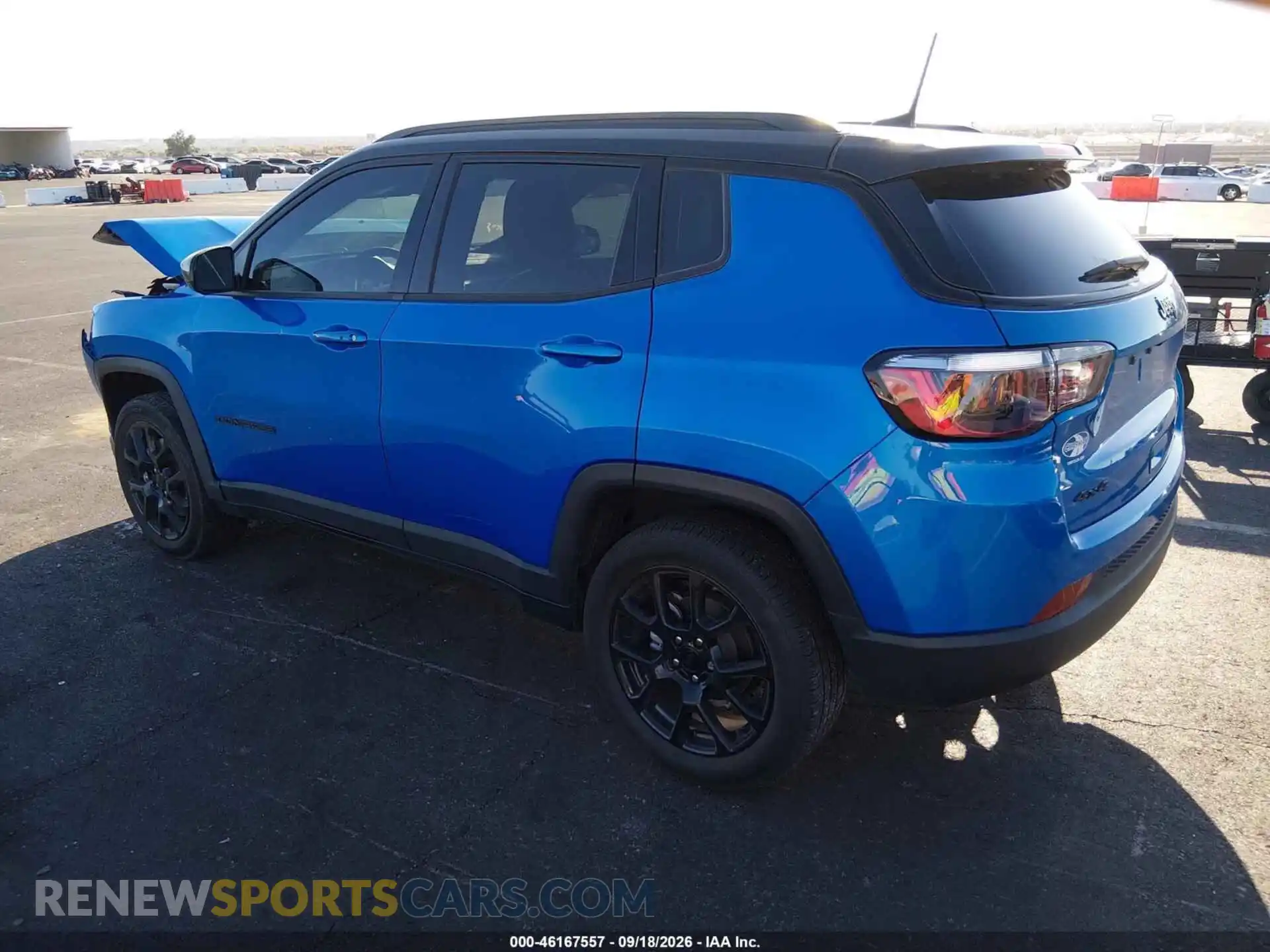 3 Photograph of a damaged car 3C4NJDBN8PT569338 JEEP COMPASS 2023
