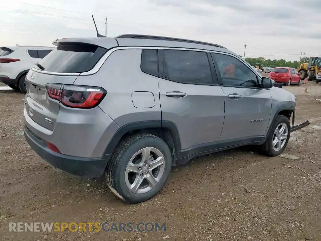 3 Photograph of a damaged car 3C4NJDBN9PT505874 JEEP COMPASS 2023