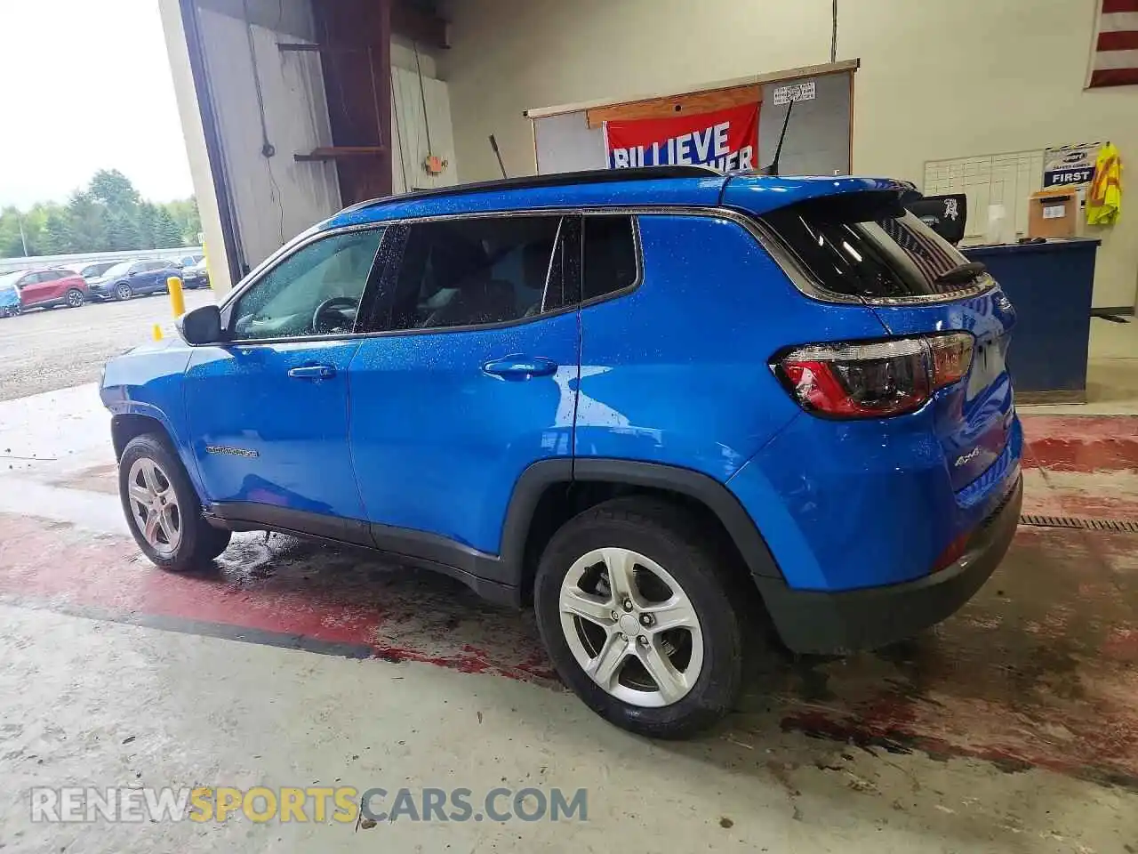 2 fotografías del automóvil dañado 3C4NJDBN9PT550328 JEEP COMPASS 2023