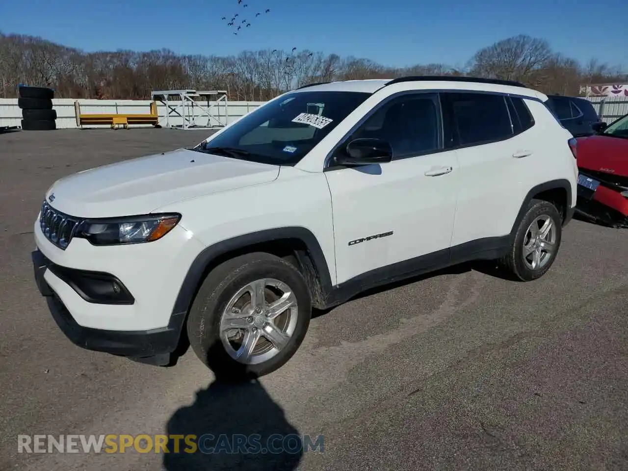 1 Photograph of a damaged car 3C4NJDBNXPT553268 JEEP COMPASS 2023