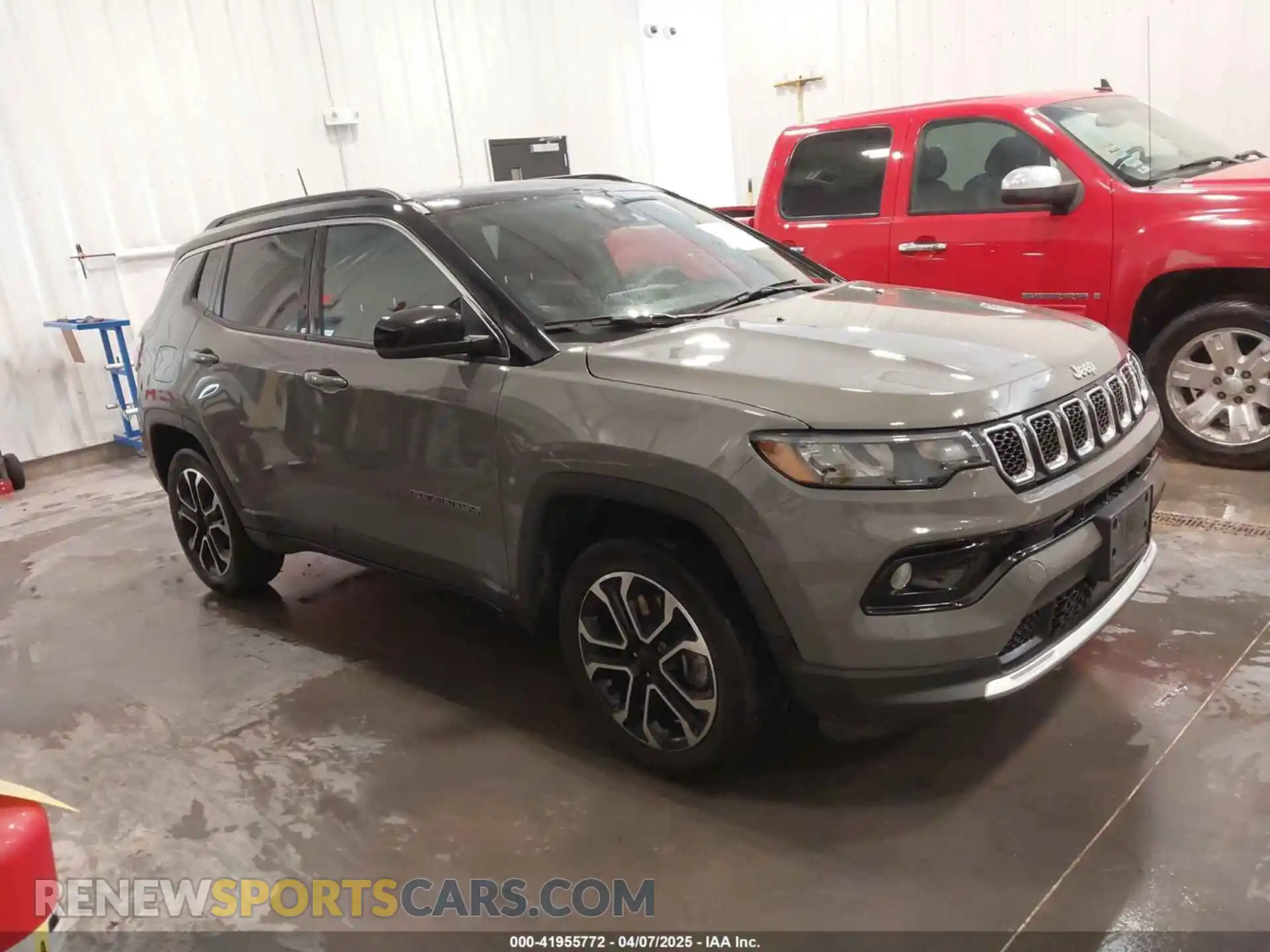 1 Photograph of a damaged car 3C4NJDCN1PT524479 JEEP COMPASS 2023