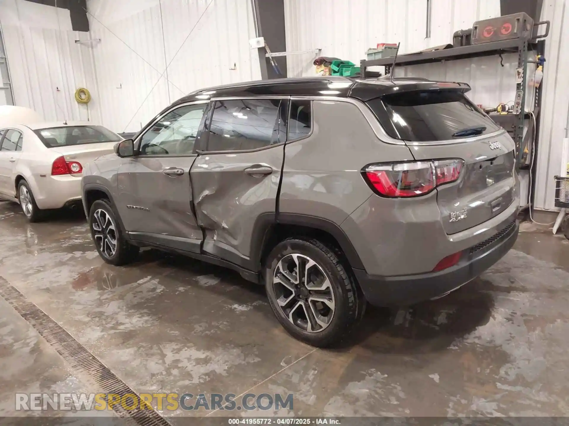3 Photograph of a damaged car 3C4NJDCN1PT524479 JEEP COMPASS 2023