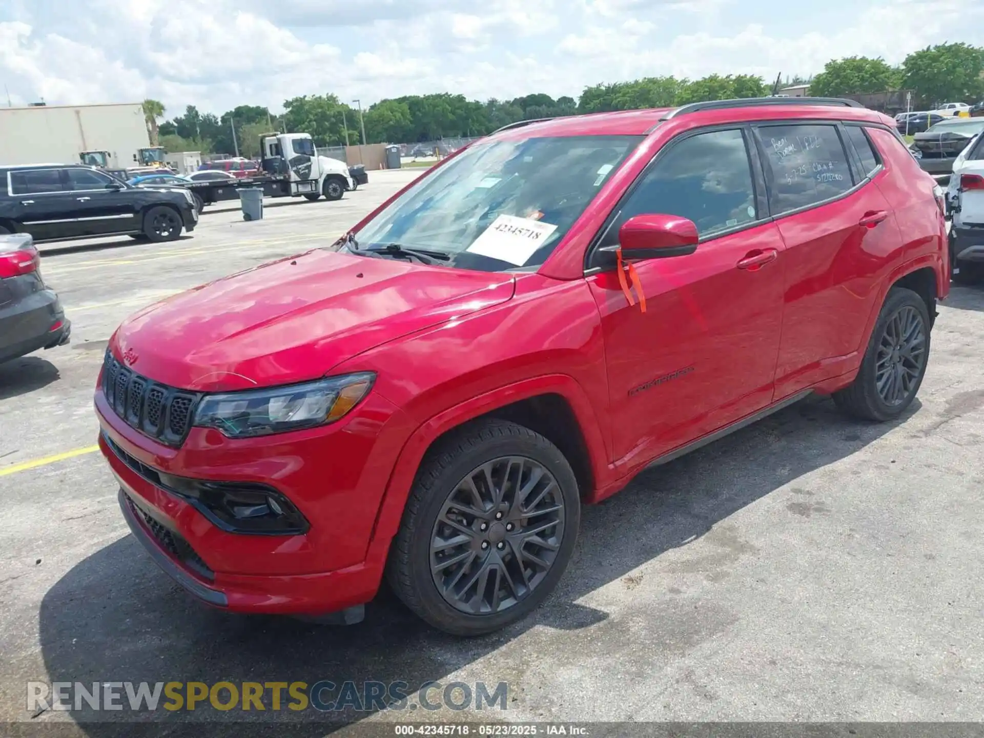2 Photograph of a damaged car 3C4NJDCN2PT511630 JEEP COMPASS 2023