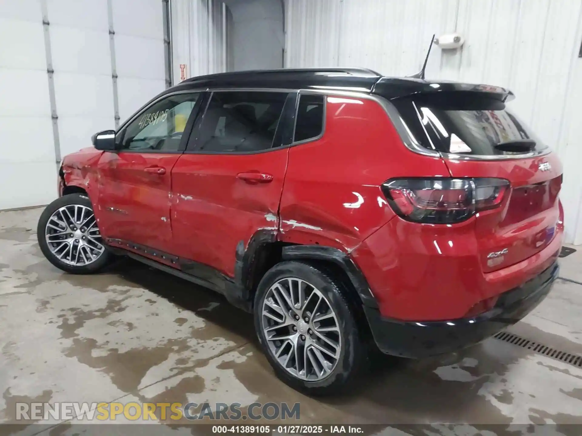 3 Photograph of a damaged car 3C4NJDCN3PT524273 JEEP COMPASS 2023