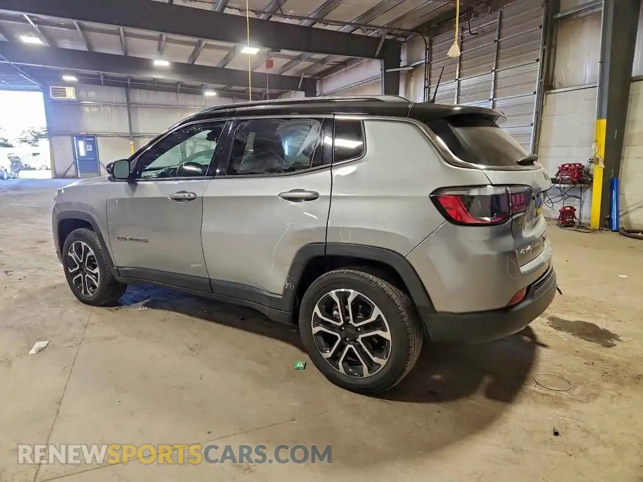 2 Photograph of a damaged car 3C4NJDCN5PT501688 JEEP COMPASS 2023