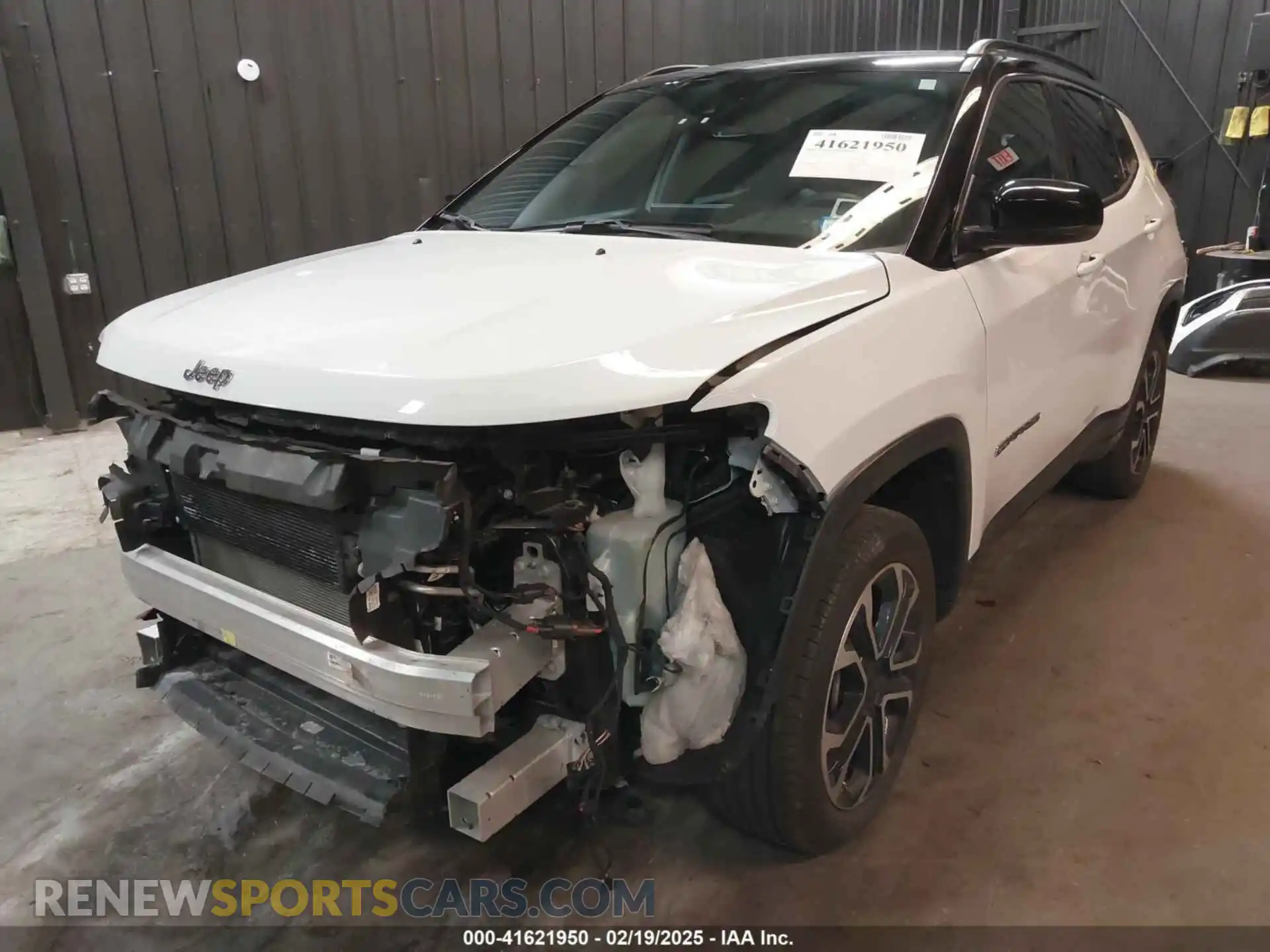 2 fotografías del automóvil dañado 3C4NJDCN5PT536179 JEEP COMPASS 2023
