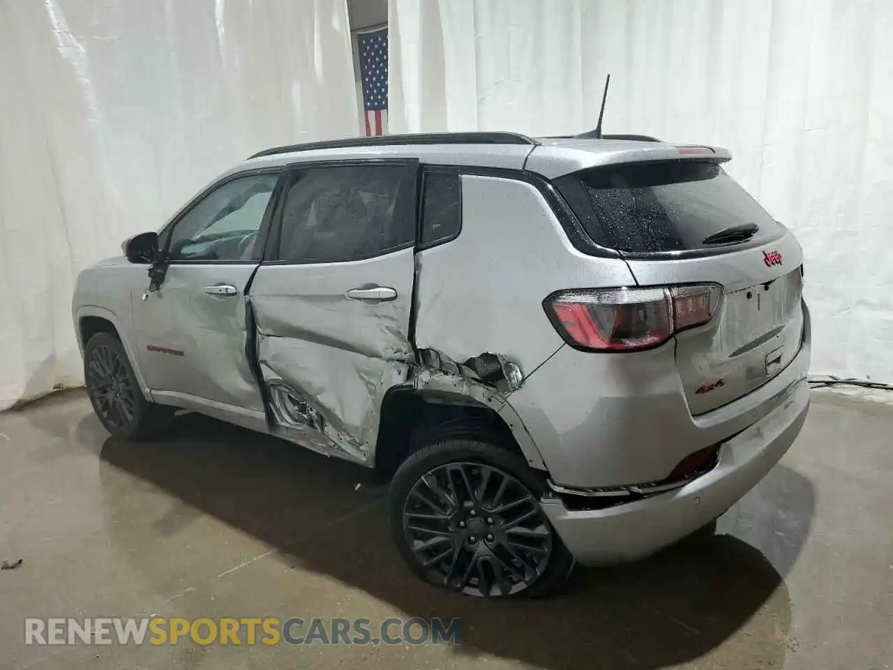 2 Photograph of a damaged car 3C4NJDCN7PT543554 JEEP COMPASS 2023