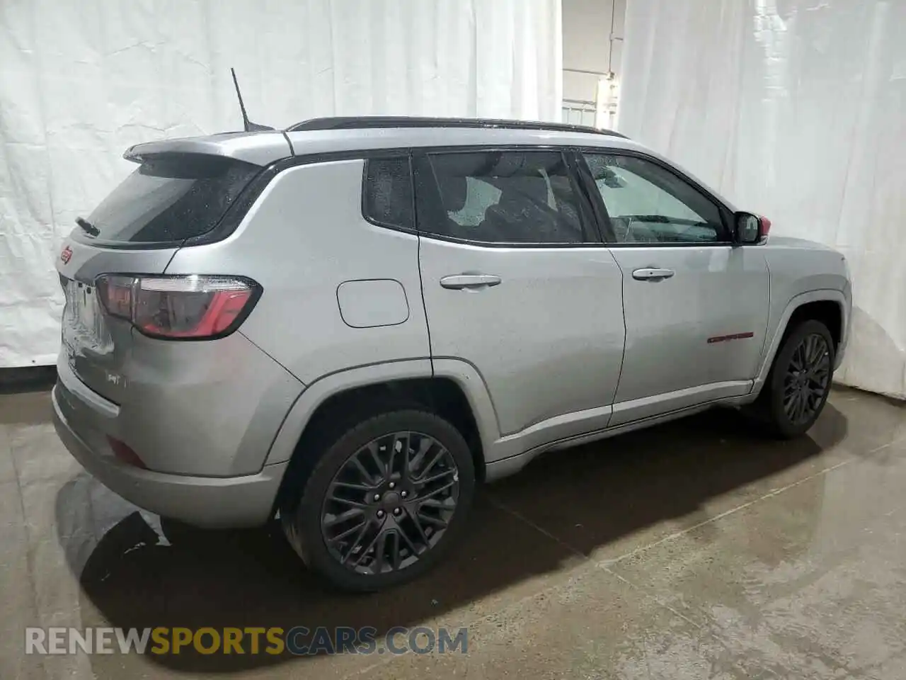 3 Photograph of a damaged car 3C4NJDCN7PT543554 JEEP COMPASS 2023