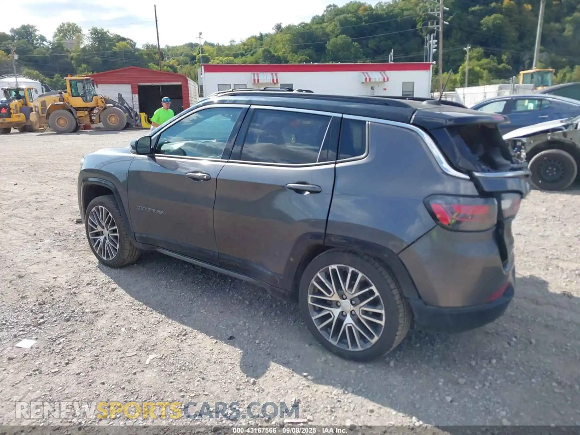 3 Photograph of a damaged car 3C4NJDCN8PT503452 JEEP COMPASS 2023