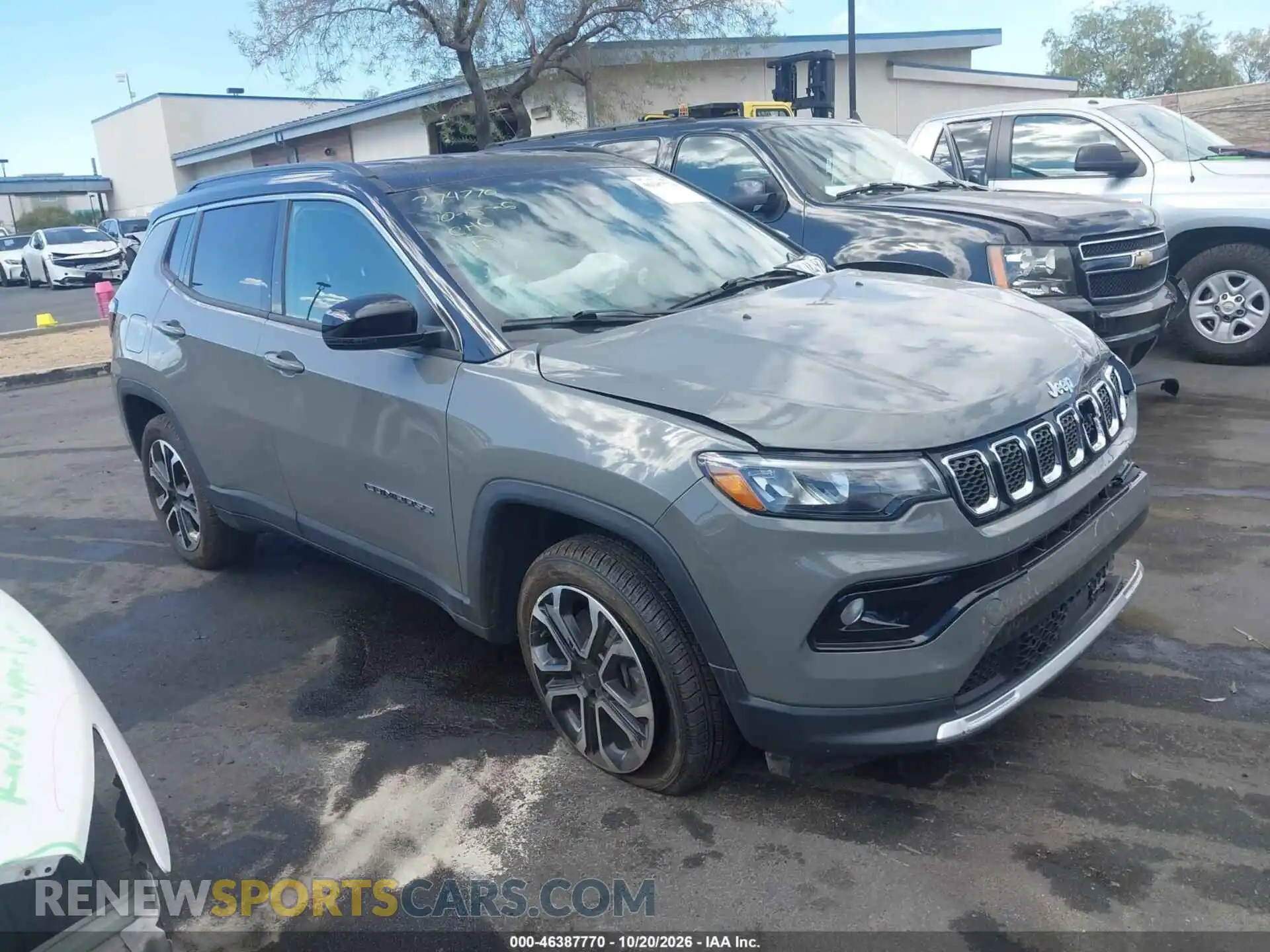 1 Photograph of a damaged car 3C4NJDCN8PT524530 JEEP COMPASS 2023