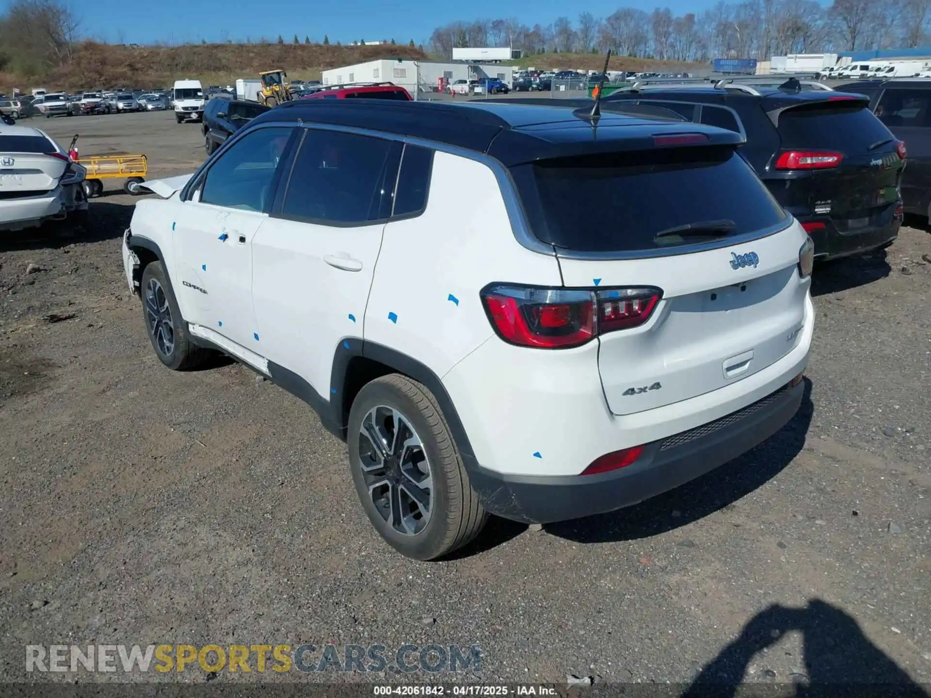 3 Photograph of a damaged car 3C4NJDCN8PT534989 JEEP COMPASS 2023