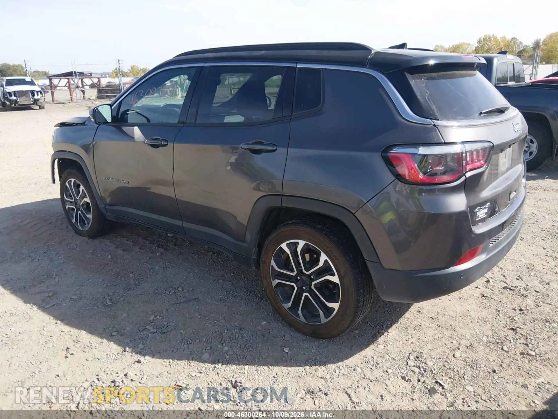 3 Photograph of a damaged car 3C4NJDCN8PT569032 JEEP COMPASS 2023