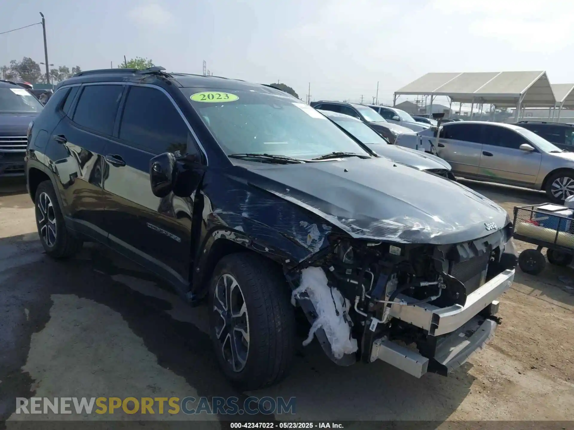1 Photograph of a damaged car 3C4NJDCN9PT539652 JEEP COMPASS 2023