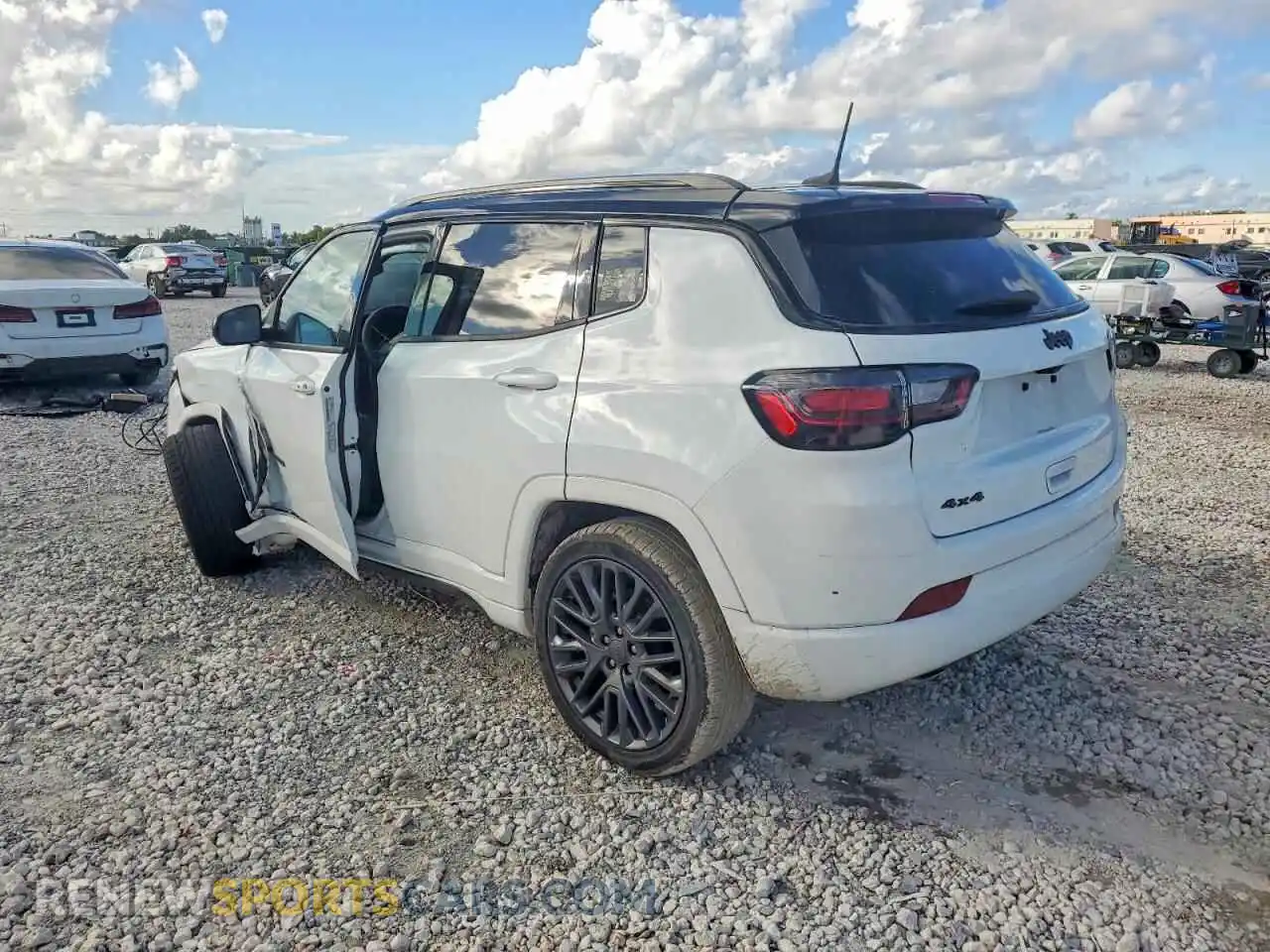 2 Photograph of a damaged car 3C4NJDCN9PT542258 JEEP COMPASS 2023