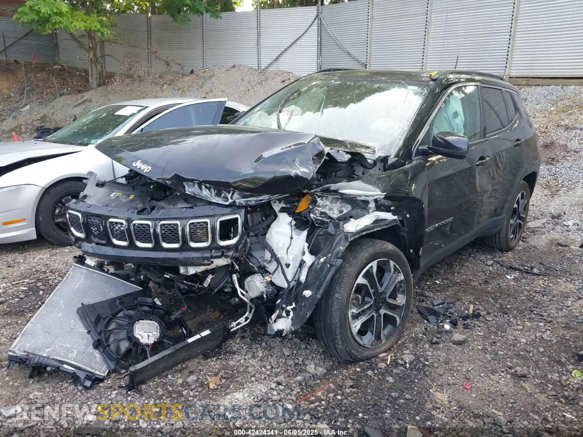 2 Photograph of a damaged car 3C4NJDCN9PT563045 JEEP COMPASS 2023