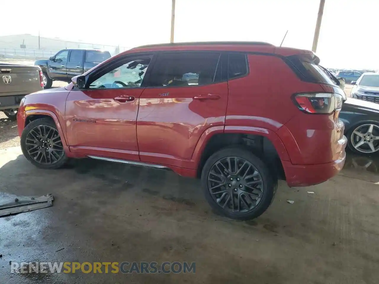 2 Photograph of a damaged car 3C4NJDCNXPT527588 JEEP COMPASS 2023