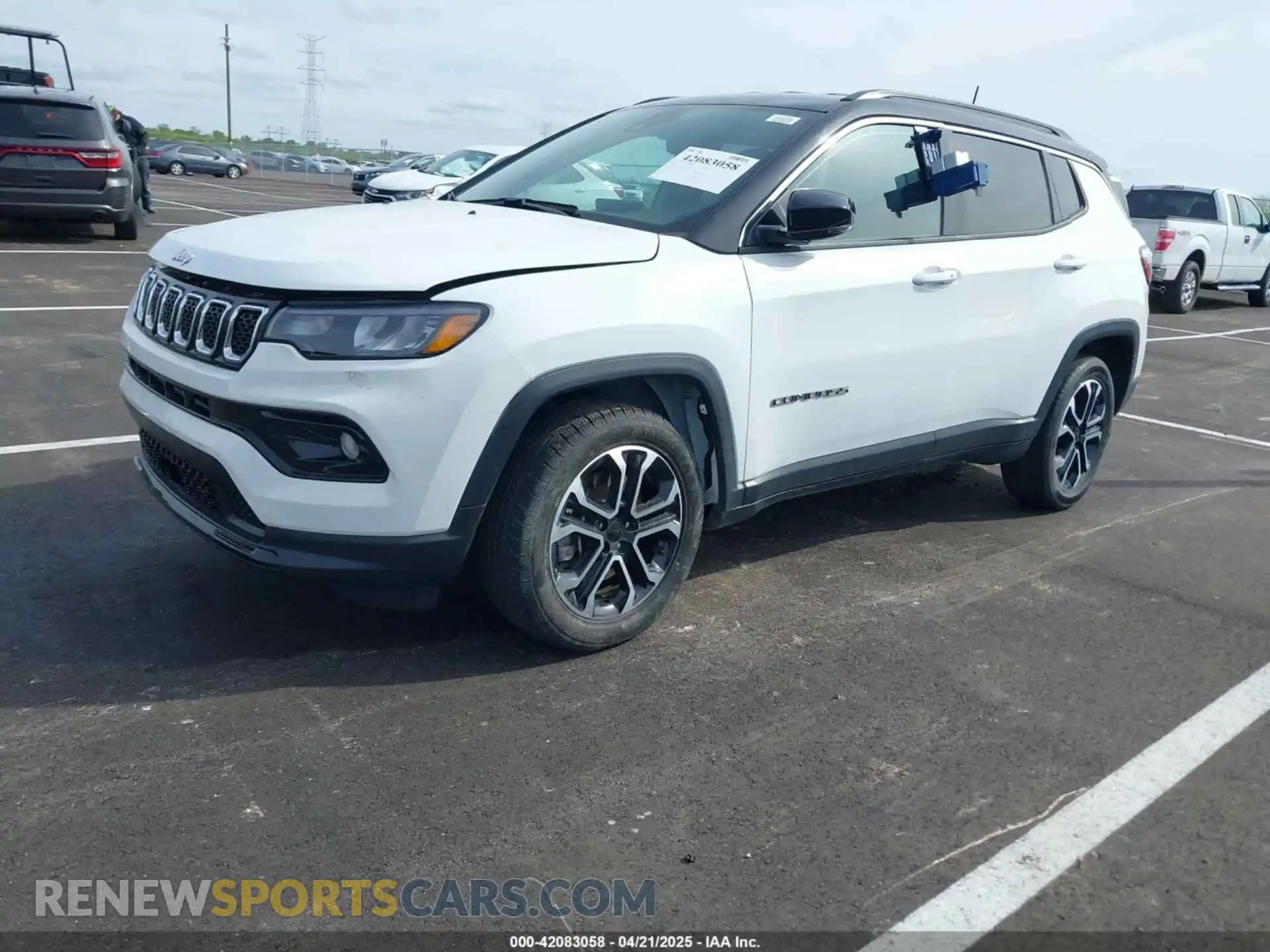 2 Photograph of a damaged car 3C4NJDCNXPT565743 JEEP COMPASS 2023