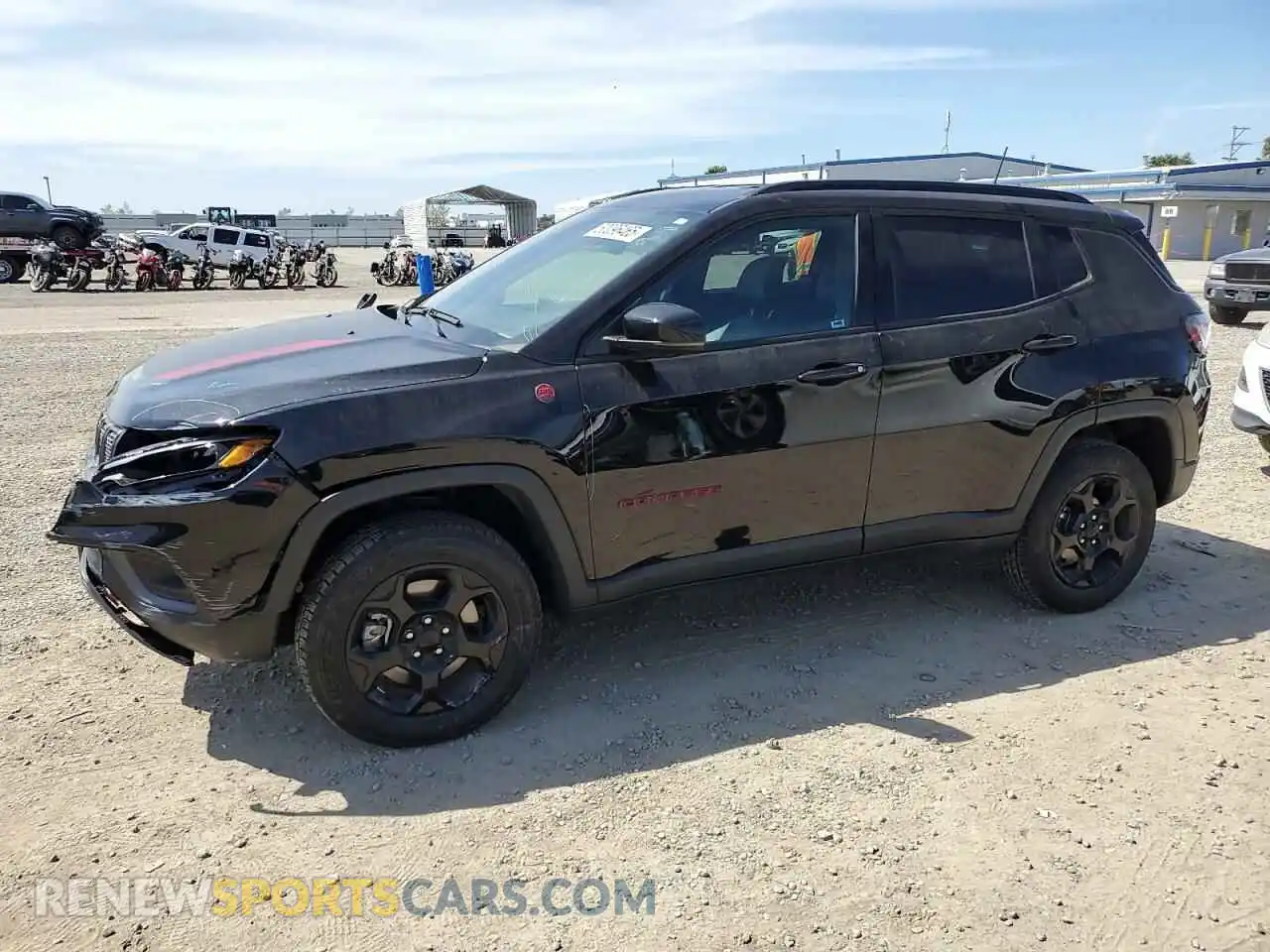 1 Photograph of a damaged car 3C4NJDDN0PT525413 JEEP COMPASS 2023