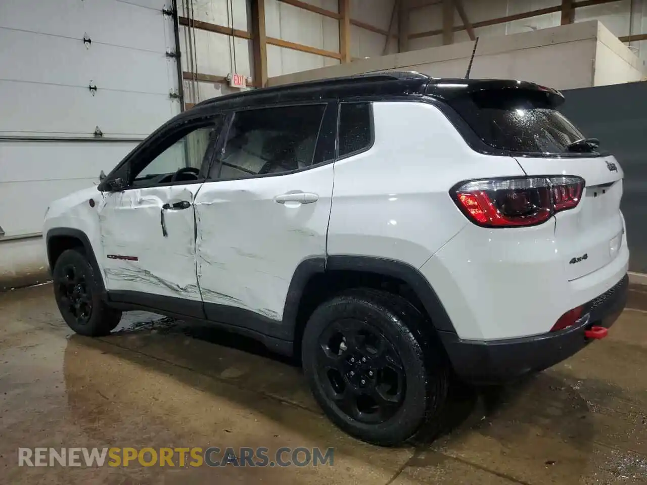 2 Photograph of a damaged car 3C4NJDDN1PT527851 JEEP COMPASS 2023