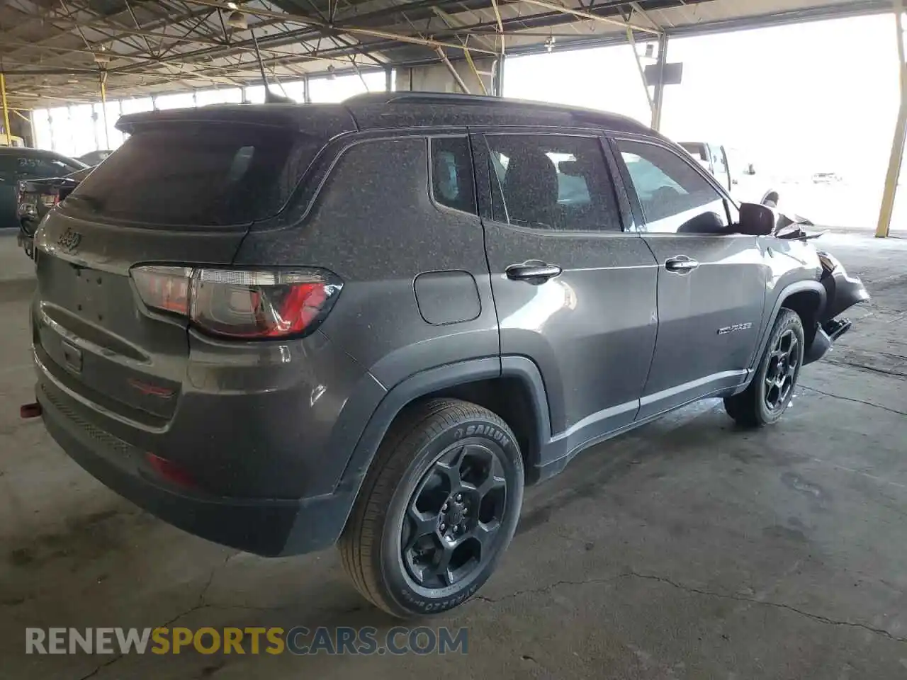 3 Photograph of a damaged car 3C4NJDDN2PT554069 JEEP COMPASS 2023