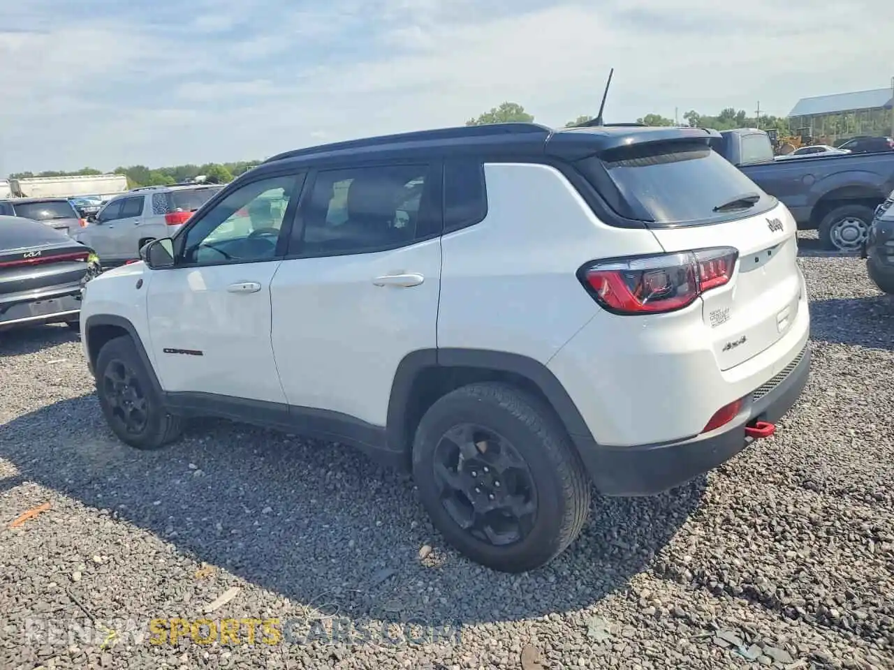 2 Фотография поврежденного автомобиля 3C4NJDDN3PT565064 JEEP COMPASS 2023