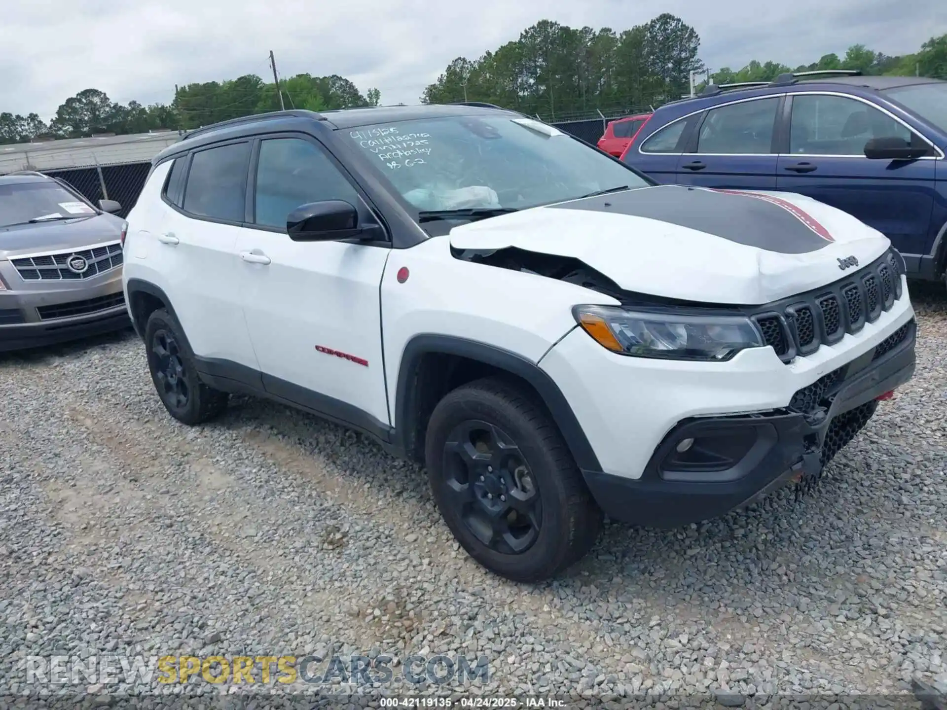 1 Photograph of a damaged car 3C4NJDDN4PT511725 JEEP COMPASS 2023