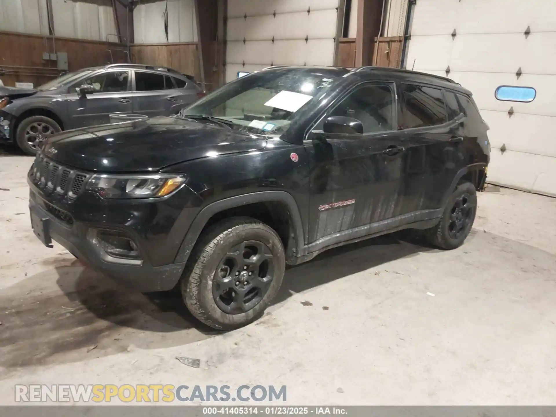 2 Photograph of a damaged car 3C4NJDDN5PT552364 JEEP COMPASS 2023
