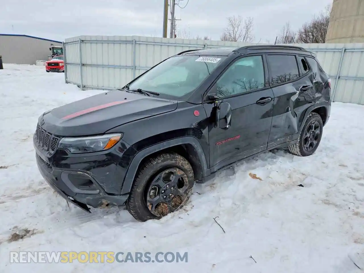 1 Photograph of a damaged car 3C4NJDDN5PT567852 JEEP COMPASS 2023