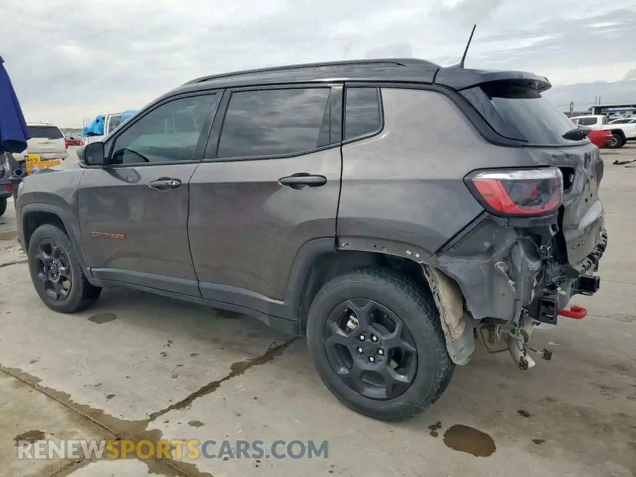 2 Photograph of a damaged car 3C4NJDDN8PT514773 JEEP COMPASS 2023