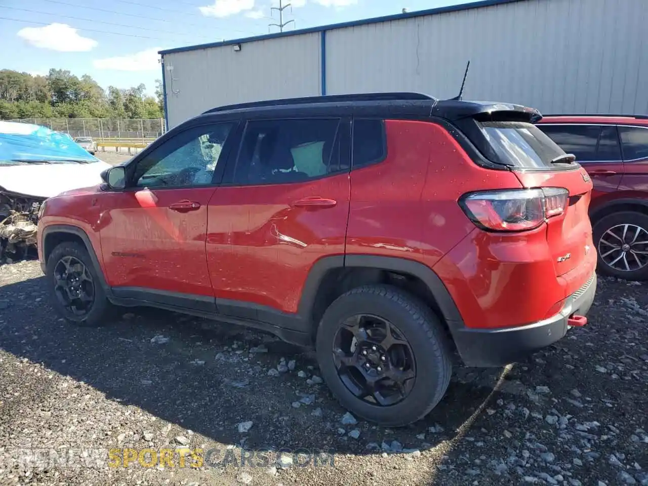 2 Photograph of a damaged car 3C4NJDDN8PT568977 JEEP COMPASS 2023