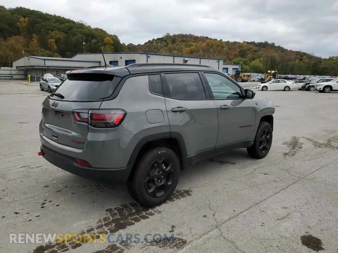 3 Photograph of a damaged car 3C4NJDDN8PT573872 JEEP COMPASS 2023
