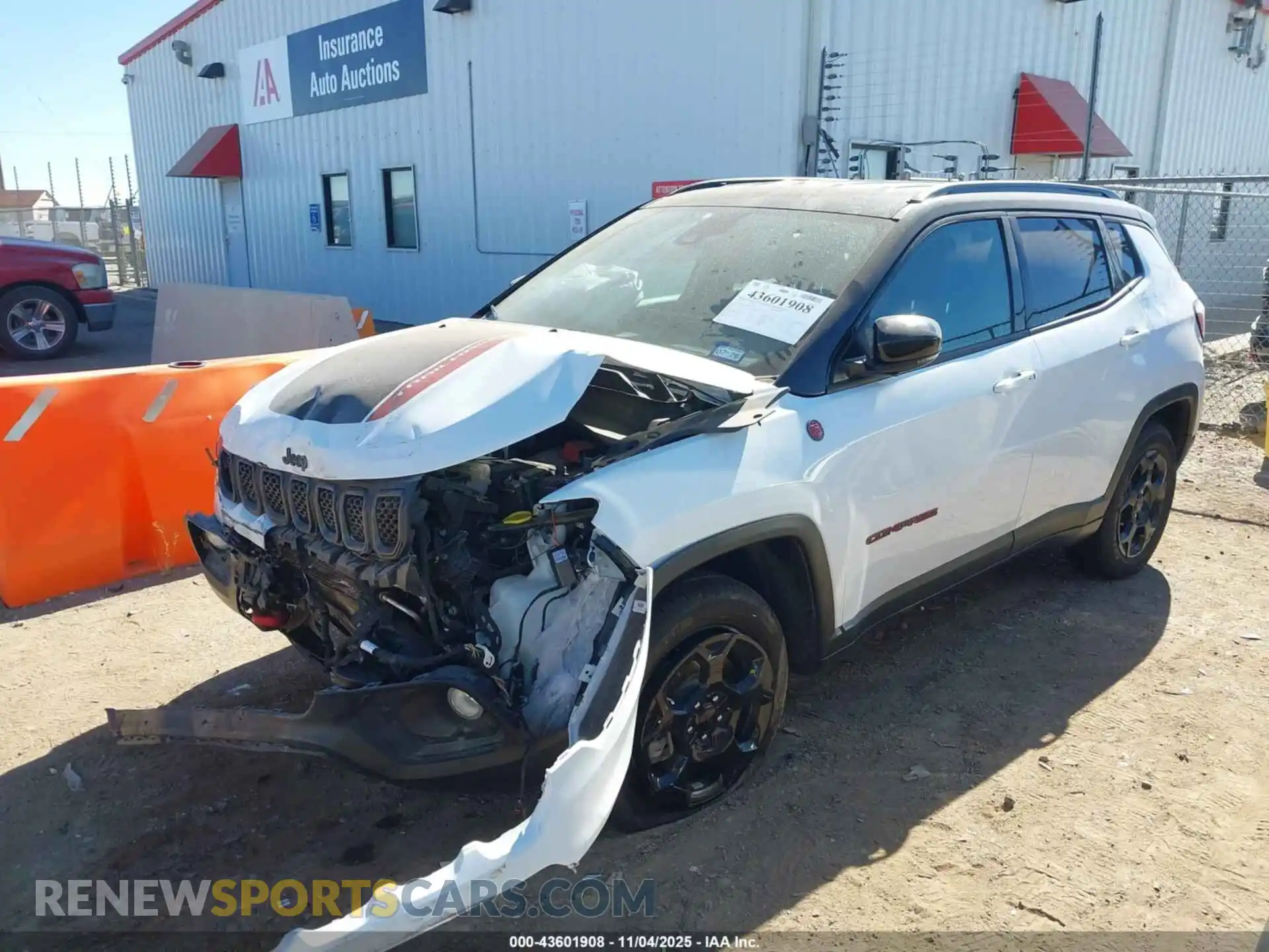 2 Photograph of a damaged car 3C4NJDDN9PT527922 JEEP COMPASS 2023
