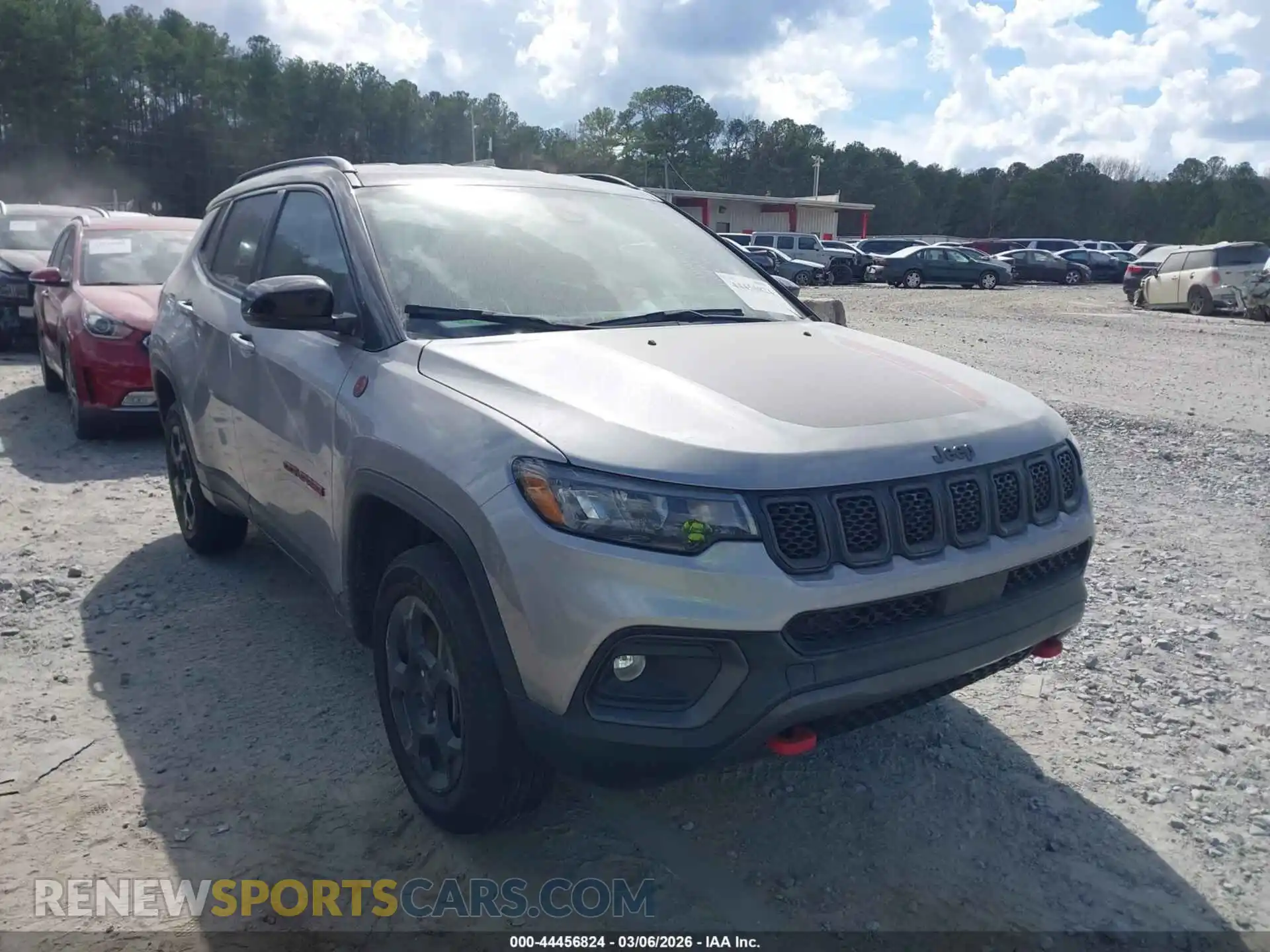 1 Photograph of a damaged car 3C4NJDDNXPT522759 JEEP COMPASS 2023