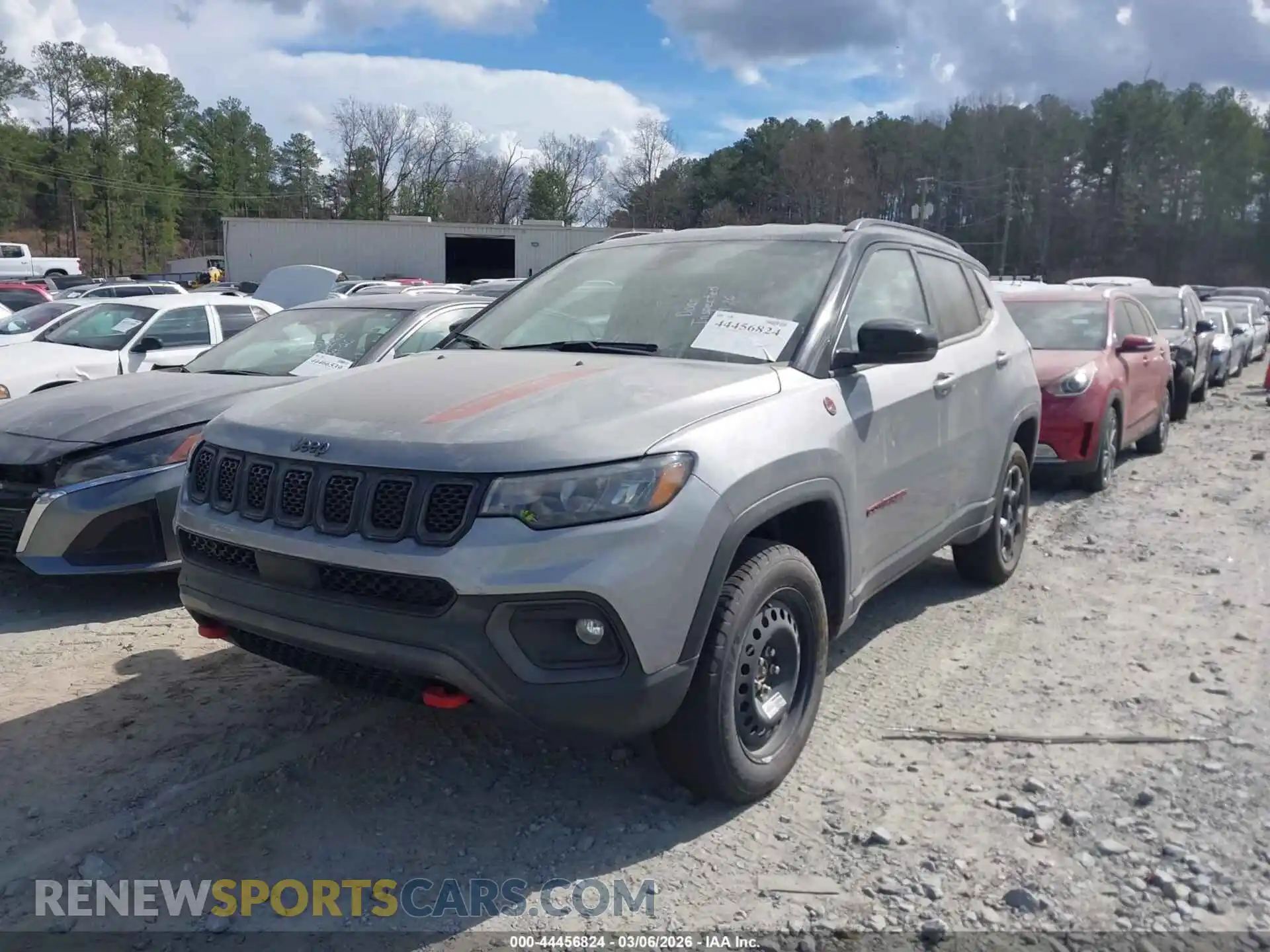 2 Photograph of a damaged car 3C4NJDDNXPT522759 JEEP COMPASS 2023