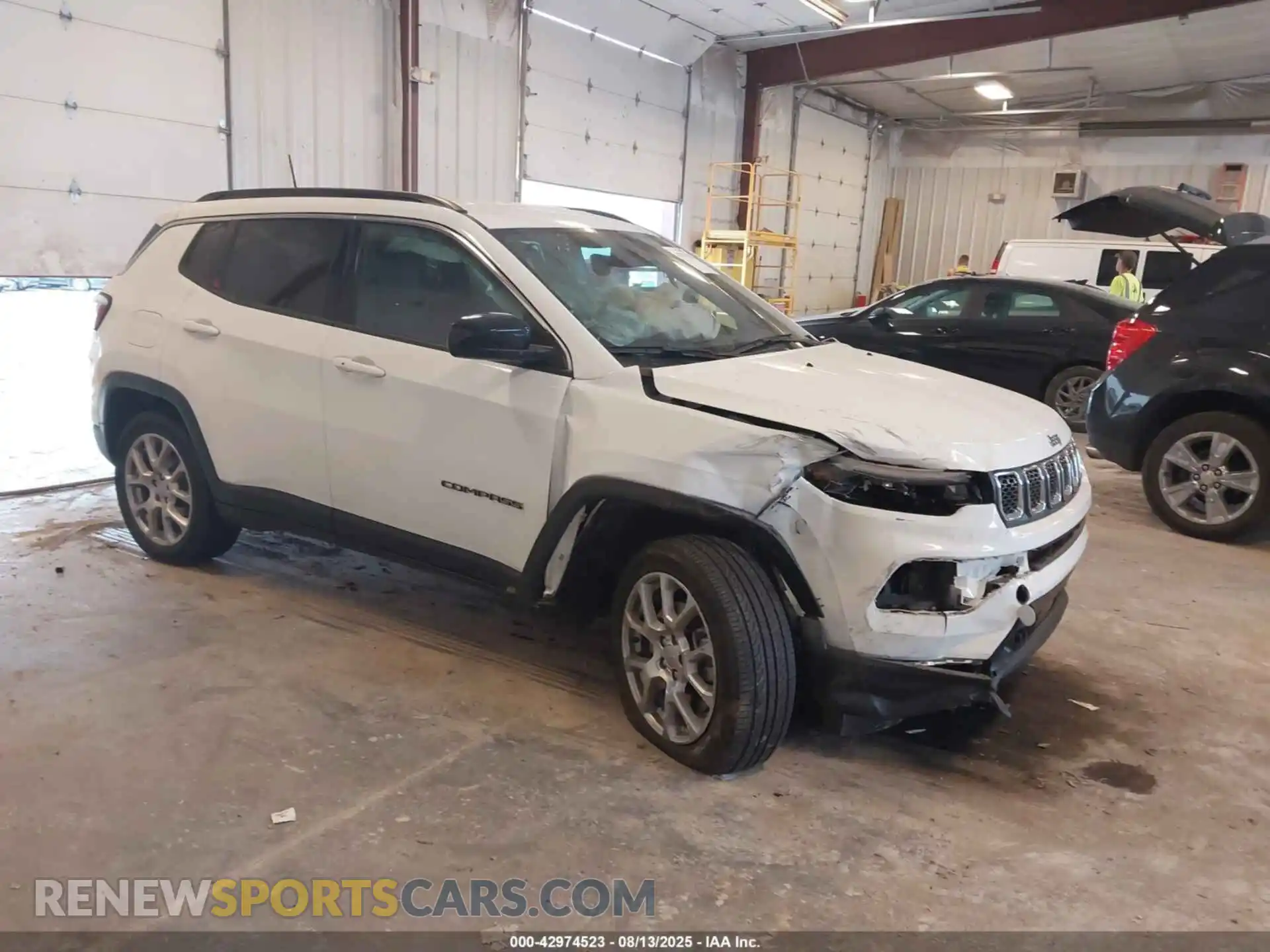 1 Photograph of a damaged car 3C4NJDFN0PT504140 JEEP COMPASS 2023