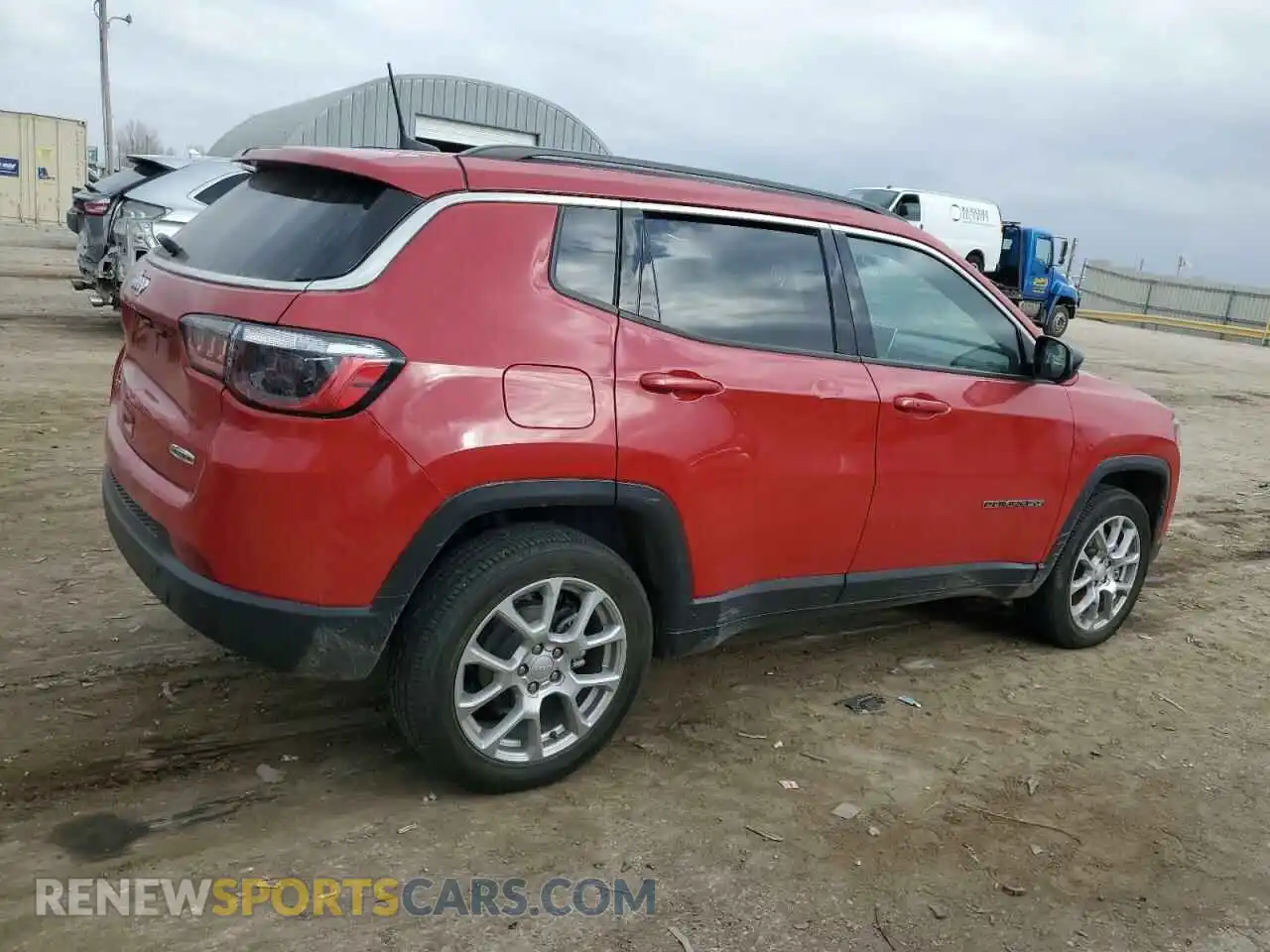 3 Photograph of a damaged car 3C4NJDFN0PT558540 JEEP COMPASS 2023