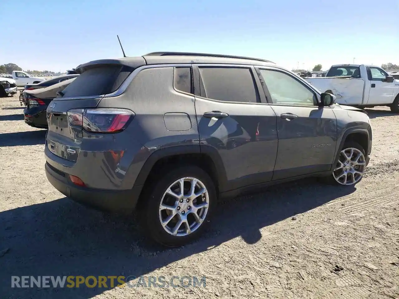 3 Photograph of a damaged car 3C4NJDFN3PT566356 JEEP COMPASS 2023