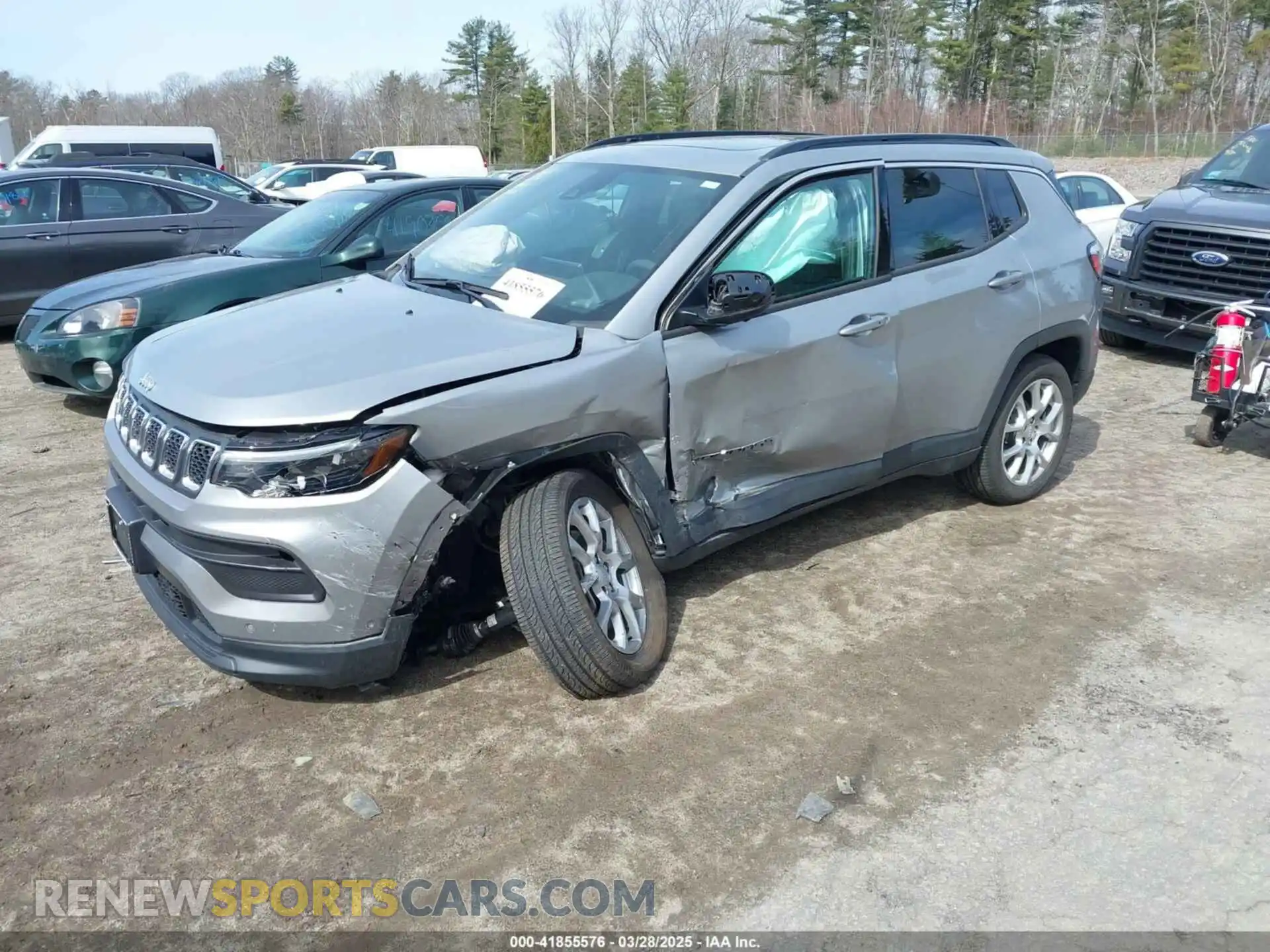 2 Photograph of a damaged car 3C4NJDFN4PT558945 JEEP COMPASS 2023